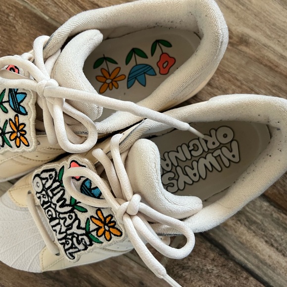 ADIDAS SUPERSTAR ORIGINAL - Picture 3 of 5